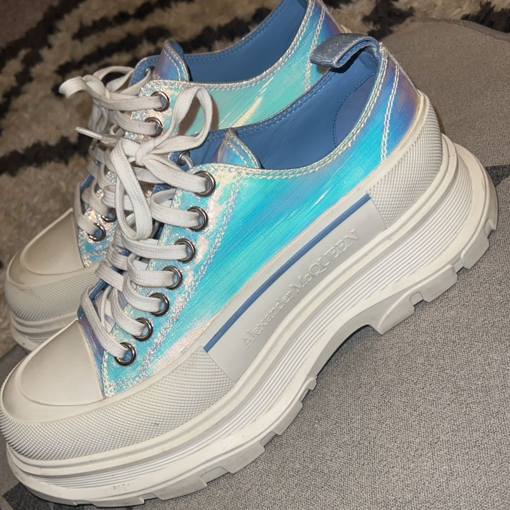 Alexander McQueen Tread Slick Lace Up Iridescent shoes